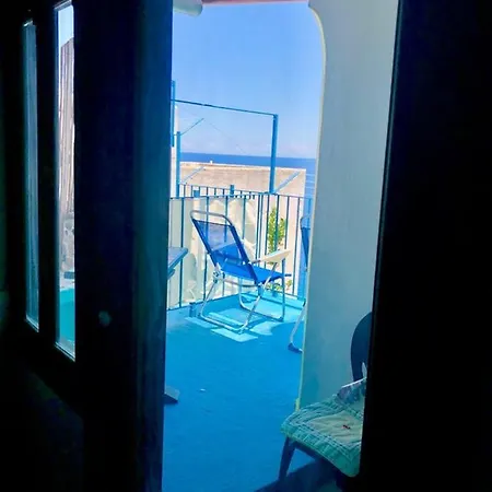 Blu *