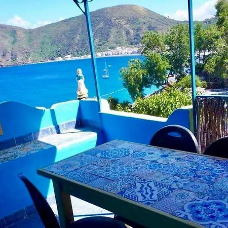 بيت للعطل Blu ليباري