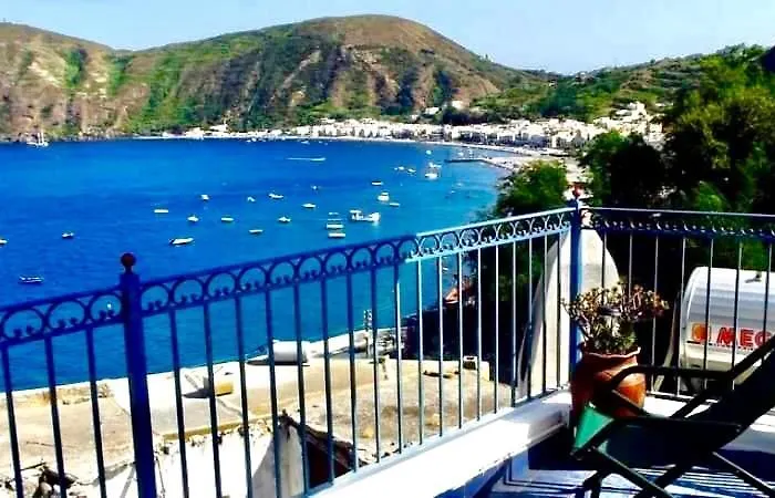 Blu Città di Lipari